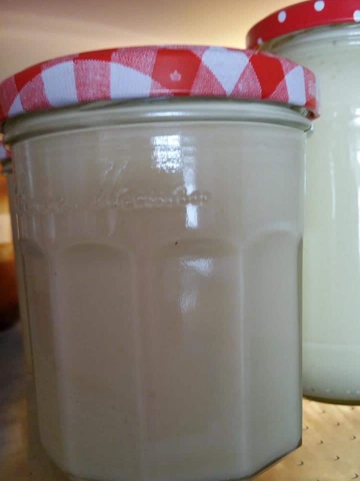 Uncooked, homemade condensed milk