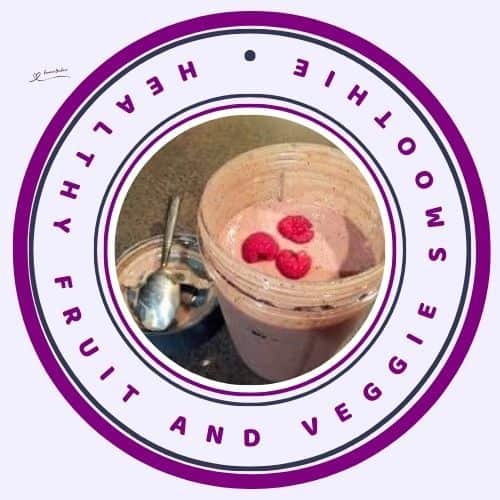 an image of a Healthy Fruit and Veggie Smoothie in a blender