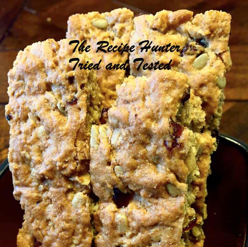 TRH T&amp;T Whole Wheat Rusks with Mixed Dried Fruits