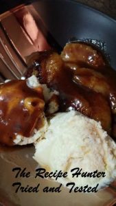 Bananas with toffee sauce and ice cream