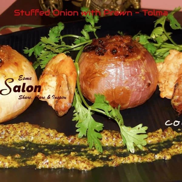 Stuffed Onion with Prawn Tolma
